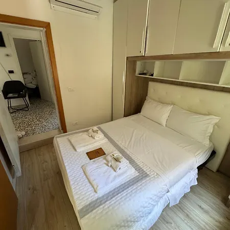 Experience Antico Capon Hotel Venice